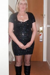 mature mom is getting fucked by her son